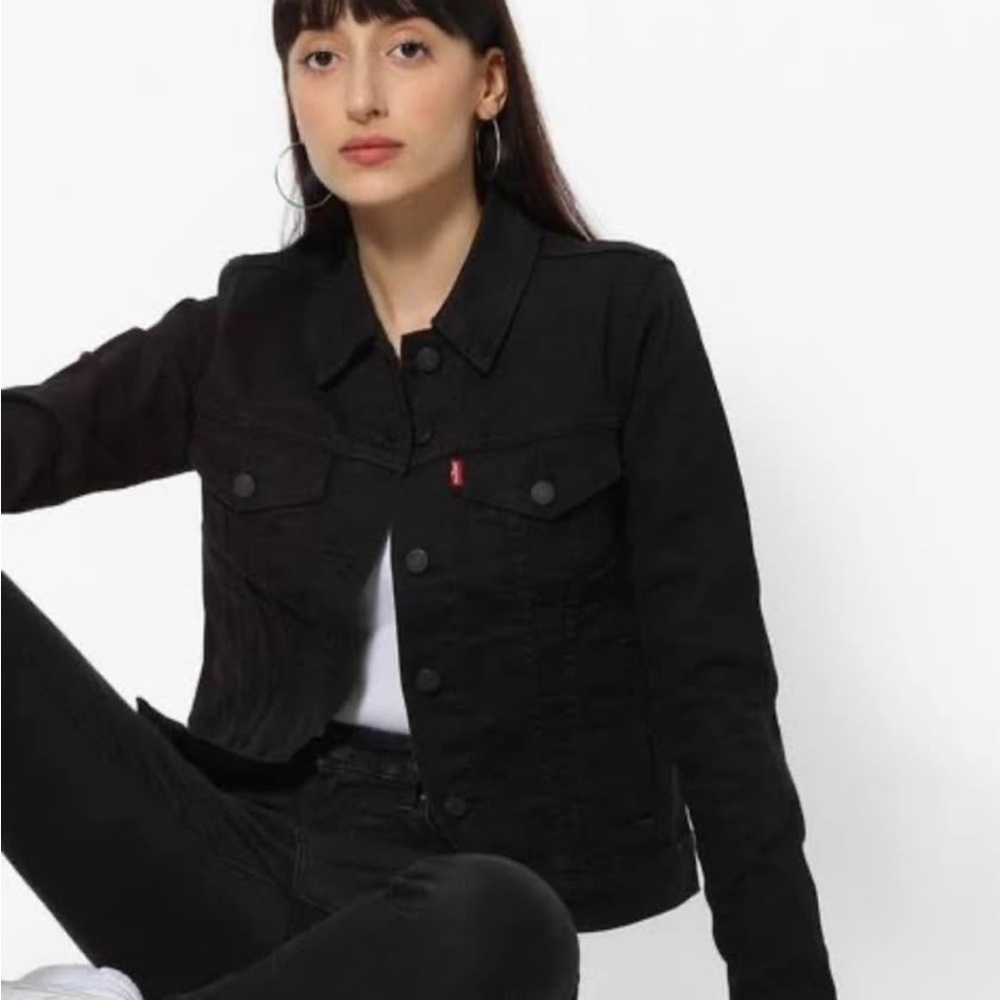 Levi's Black Jean Jacket Classic Denim Style